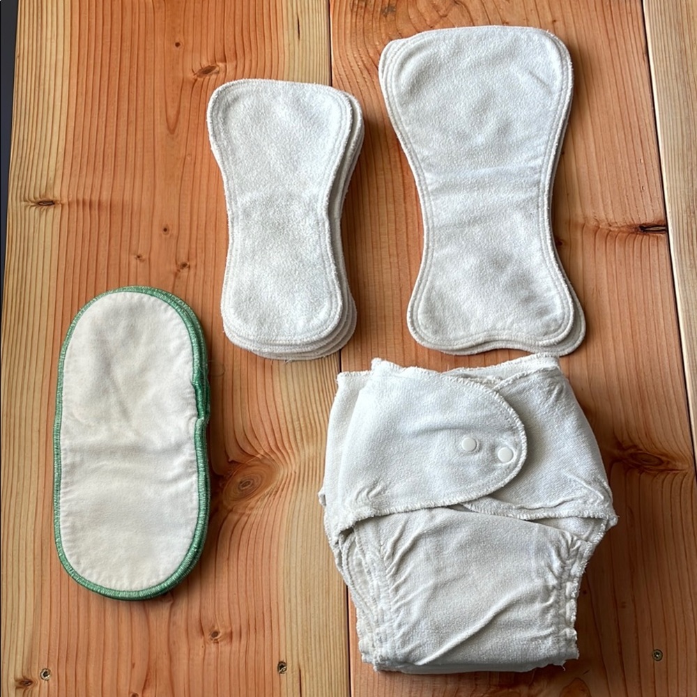 Geffenbaby and BabeeGreens cloth diaper bundle
